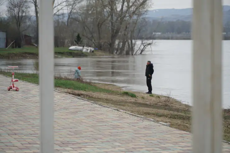 Иртыш, Усть-Каменогорск