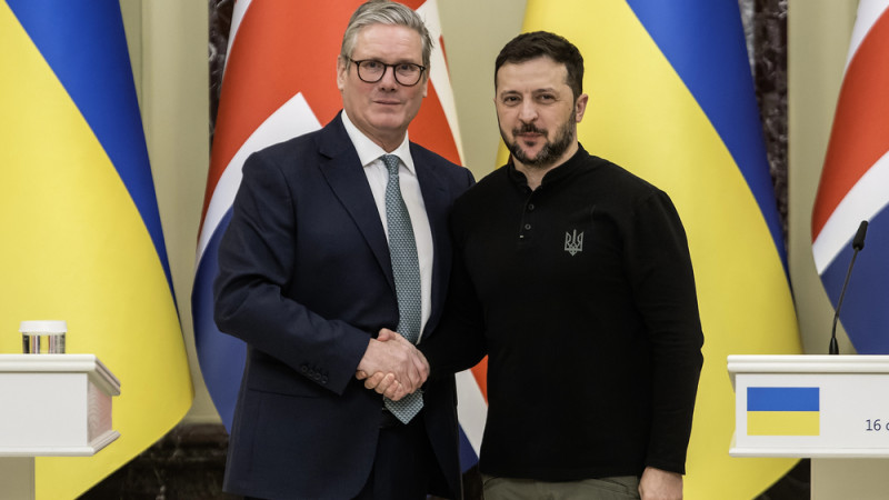 Великобритания готова направить войска в Украину