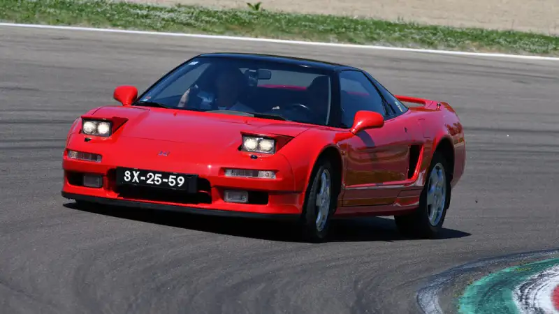 Honda возвращает к жизни дух NSX: детали, которые оживят легенду на японских дорогах Павлодаре