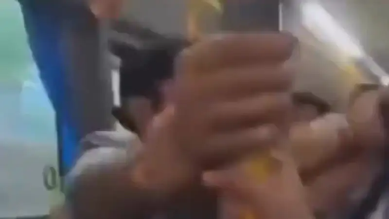 Автобусная битва: когда пассажиры превращаются в боксеров на колесах Павлодаре