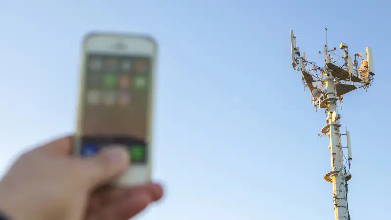 Общественность недовольна: тарифы растут, качество связи не улучшается Павлодаре