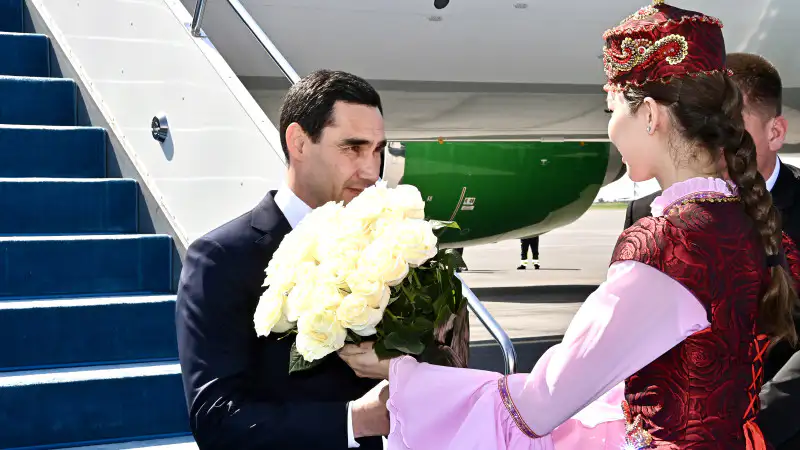 Соседние звезды: Сердар Бердымухамедов и Казахстан в танце дипломатии Павлодаре