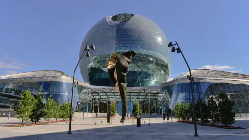 Общественность обеспокоена изменением назначения Шара EXPO в Астане Павлодаре