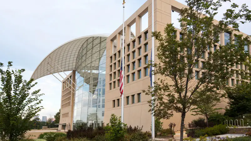 Увольнения в Институте мира США: сотрудники получили уведомления после конфликта с правительством Павлодаре