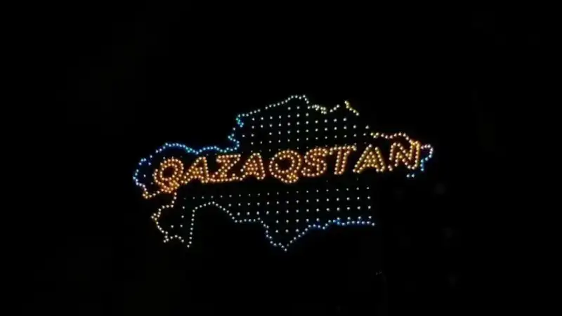 Горожане в восторге: световое шоу дронов станет ярким акцентом Дня казахстанской полиции Павлодаре