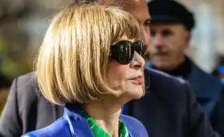 Общественность в шоке: уход Анны Винтур из Vogue оставляет модный мир в ожидании перемен