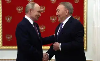 Спикер Сената Ашимбаев: Визит Назарбаева в Москву не требует излишнего внимания