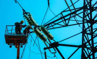 Некоторые микрорайоны Алматы остались без электричества: причины и последствия отключения