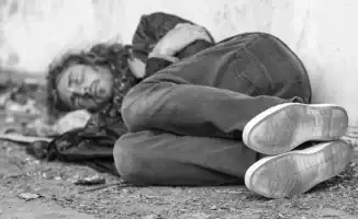 Кто стал новым соседом футболиста в отеле?