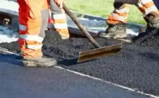 Автомобилисты недовольны: очередные пробки из-за ремонта KAZ01