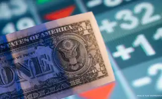 Курс доллара под давлением: как два ключевых фактора изменят экономический ландшафт страны