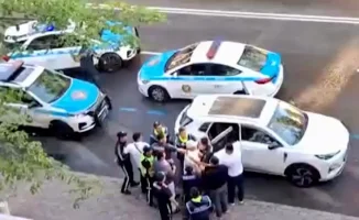 Конфликт в Алматы: жесткое задержание мужчин полицией стало вирусным в соцсетях