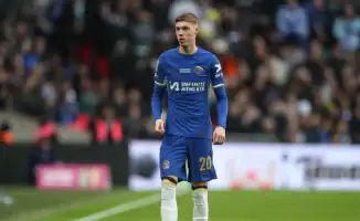 Бразильский шторм смёл лондонский замок: Челси потерпел кораблекрушение на миллиардном турнире