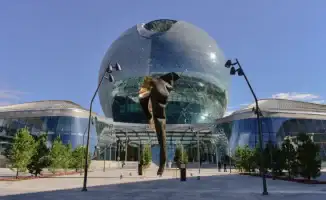 Общественность обеспокоена изменением назначения Шара EXPO в Астане