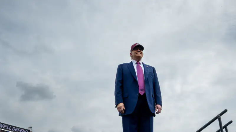 Трамп восхваляет американских военных: стойкость и победы, которые делают США сильнее Павлодаре