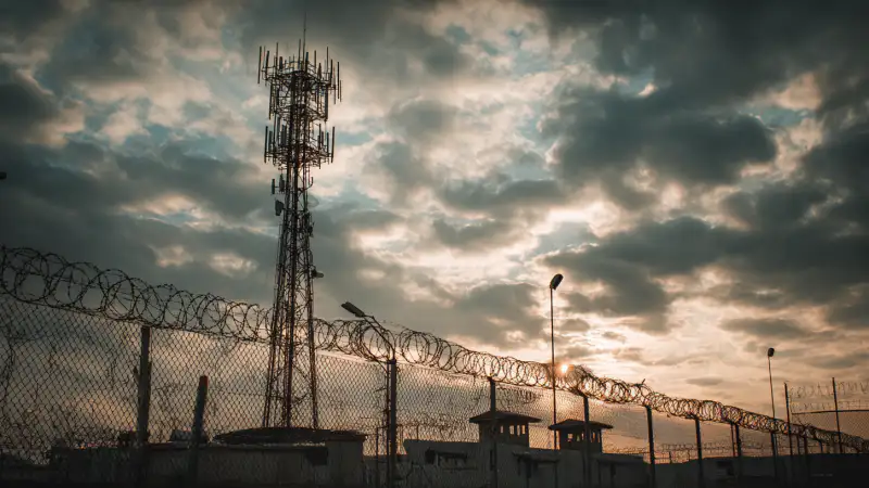 Как заключенный обошел систему и подключился к Starlink? Павлодаре