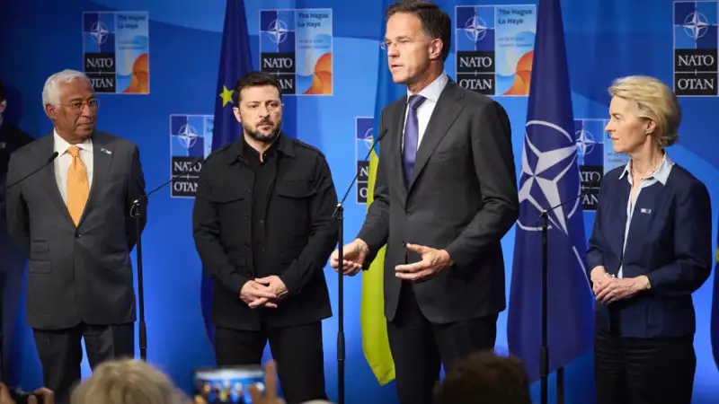 Зеленский: от камуфляжа к костюму — что изменилось? Павлодаре