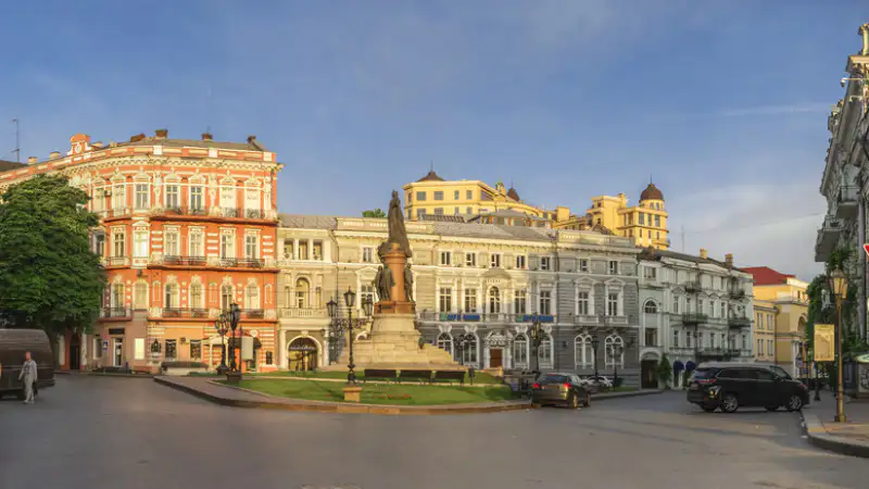 Опасения НАТО: возможное ухудшение ситуации на фронте в Украине и планы России по Одессе Павлодаре