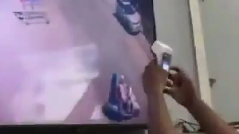 Индийские полицейские и их забавный подход к фиксации нарушений ПДД: видео, которое покорило интернет Павлодаре