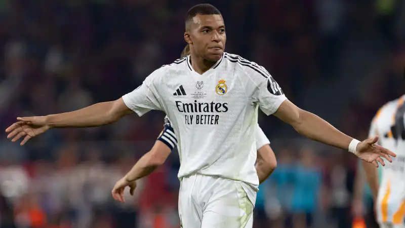 Мбаппе на грани офсайда: когда звезда футбола попадает в ловушку коррупции Павлодаре