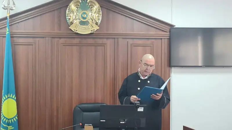 Общественность благодарит учителя за помощь в раскрытии дела о педофилии в Павлодаре Павлодаре