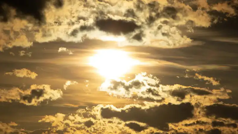 Контрастная погода в Казахстане 3 июля: от жары до гроз и града Павлодаре