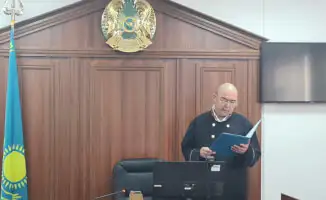 Общественность благодарит учителя за помощь в раскрытии дела о педофилии в Павлодаре