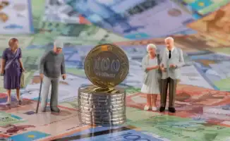 Пенсионный пир: как 143 529 тенге превращают старость в золотую осень