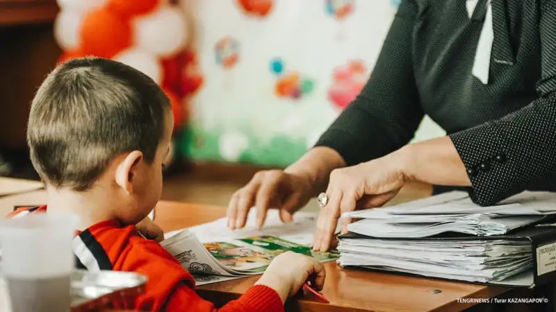 Родители требуют упрощения процесса оформления в детский сад: эксперты поддерживают инициативу Павлодаре