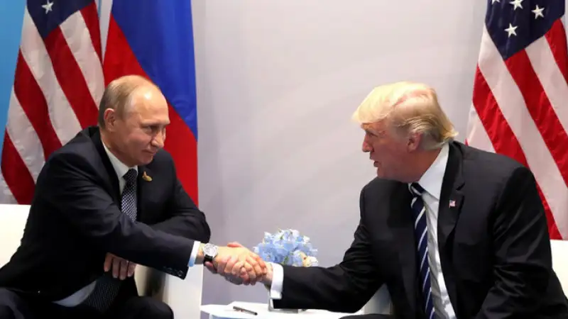 Трамп и Путин встречаются на Аляске: ключевые переговоры начнутся в полночь Павлодаре