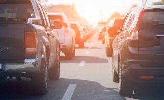 Смертельное ДТП с туристическим автобусом в США: трагедия на автомагистрали I-90 поднимает вопросы безопасности на дорогах