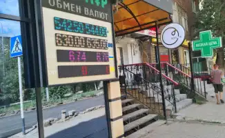 Актобе: россияне спешат за выгодными покупками