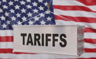 Судебное решение о незаконности тарифов Трампа поднимает вопросы о границах президентских полномочий и их влиянии на экономику США