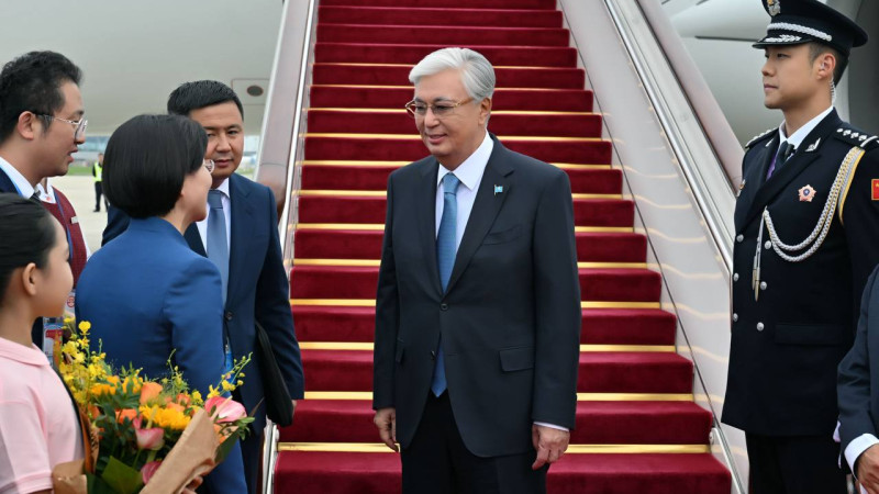 Президент Казахстана Касым-Жомарт Токаев прибыл в Тяньцзинь для участия в саммите Шанхайской организации сотрудничества Павлодаре