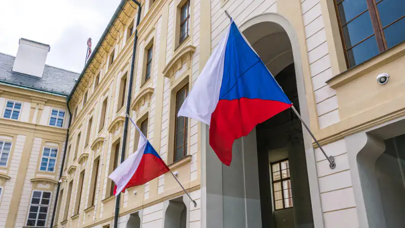 Китай разорвал отношения с президентом Чехии Петром Павлом из-за его встречи с Тайванем, что вызвало реакцию со стороны Канцелярии президента Чехии. Павлодаре