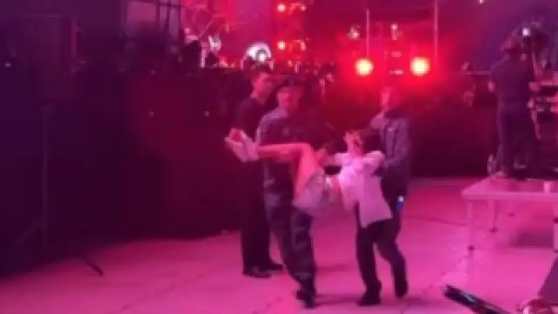 Общественность осуждает действия охраны на концерте Дженнифер Лопес Павлодаре