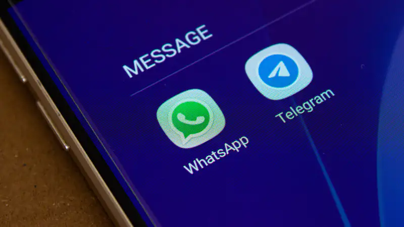 Проблемы с голосовыми звонками в WhatsApp и Telegram: как ограничения влияют на общение россиян Павлодаре