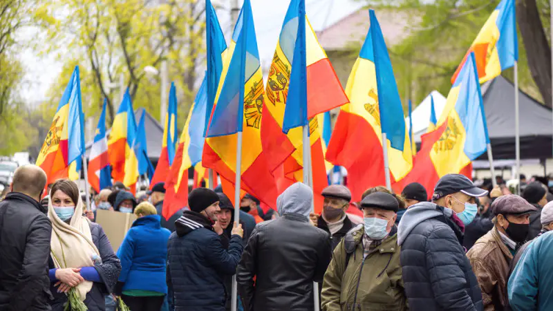 В Молдове 28 сентября проходят выборы в однопалатный парламент, который будет работать следующие четыре года. Основные темы выборов — членство в Европейском Союзе и партнерство с Россией, что отражает текущие политические расколы и предпочтения избирателе Павлодаре