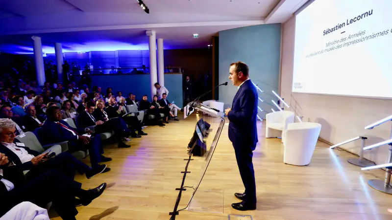 Во Франции назначен новый премьер-министр: министр обороны Себастьен Лекорню сменил пост на высшем уровне правительства Павлодаре