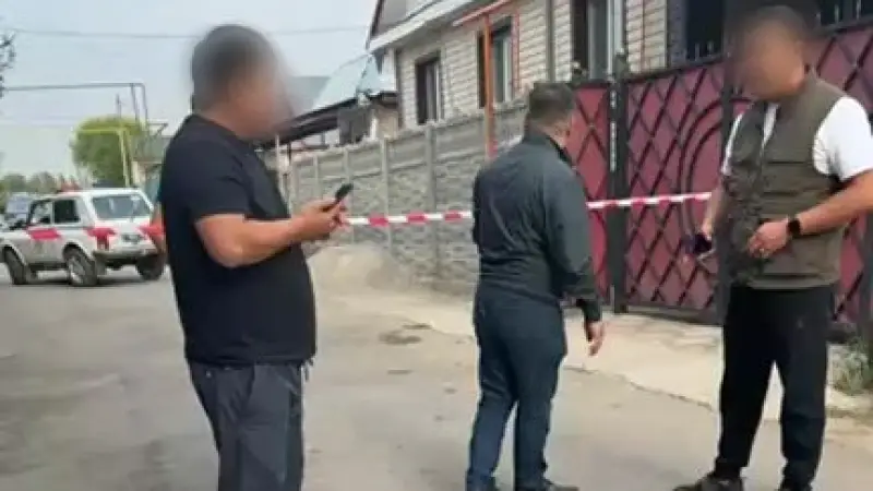 В Талгаре произошла трагедия: преступник, похитивший маленькую девочку, сбросился с обрыва на машине с ребенком. Девочка была успешно спасена и прооперирована, ей наложили восемь швов на язык. Павлодаре