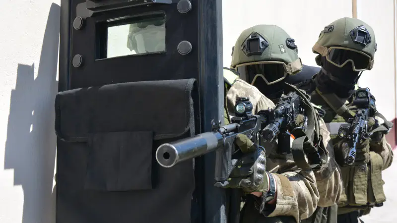 Спецназ освободил похищенную девочку в Талгаре: успешная операция полиции Павлодаре