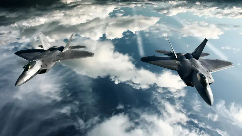 Польша поднимает истребители НАТО на фоне угрозы атаки дронов с Украины Павлодаре