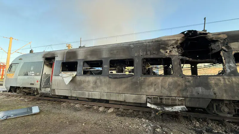 Массированный удар российских военных по железной дороге Украины: отключение электроэнергии и задержки Павлодаре