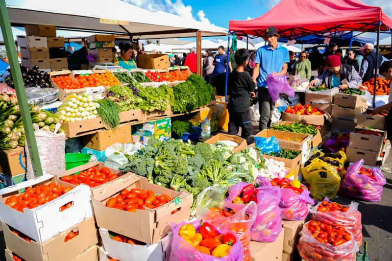 Посетители ярмарки