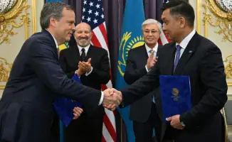 США и Казахстан заключили крупнейший контракт на локомотивы после переговоров Токаева и Трампа