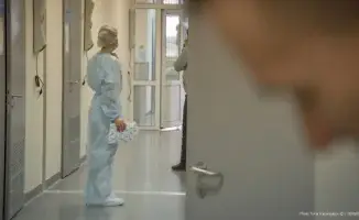 Больницы на грани банкротства: Казахстанцы лечатся в кредит, пока правительство плетет паутину долгов перед ФСМС