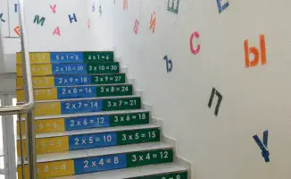 Школы из теней: как Казахстан строит будущее на деньгах коррупционеров