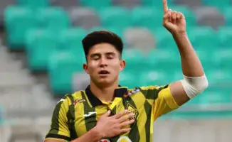 Гол Сатпаева приносит "Кайрату" победу над "Актобе" в 23-м туре КПЛ