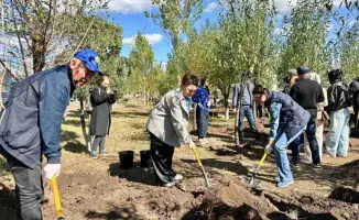 Астана в уборке: как стартовал экомесячник 'Таза Қазақстан'?