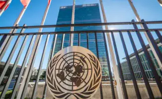 Франция признает Палестину: Эмманюэль Макрон выступает в ООН